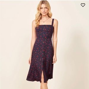 ISO Reformation Persimmon Dress size 4 or 6